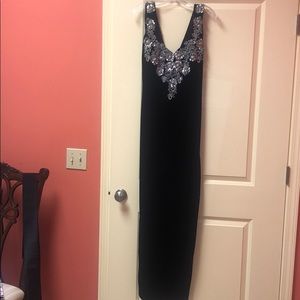 Black Velvet Mother of the Bride/Formal Dress